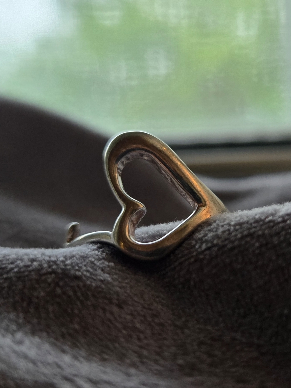 Heart Shaped Silver Tone Ring - Open Heart Design. Size 6.5